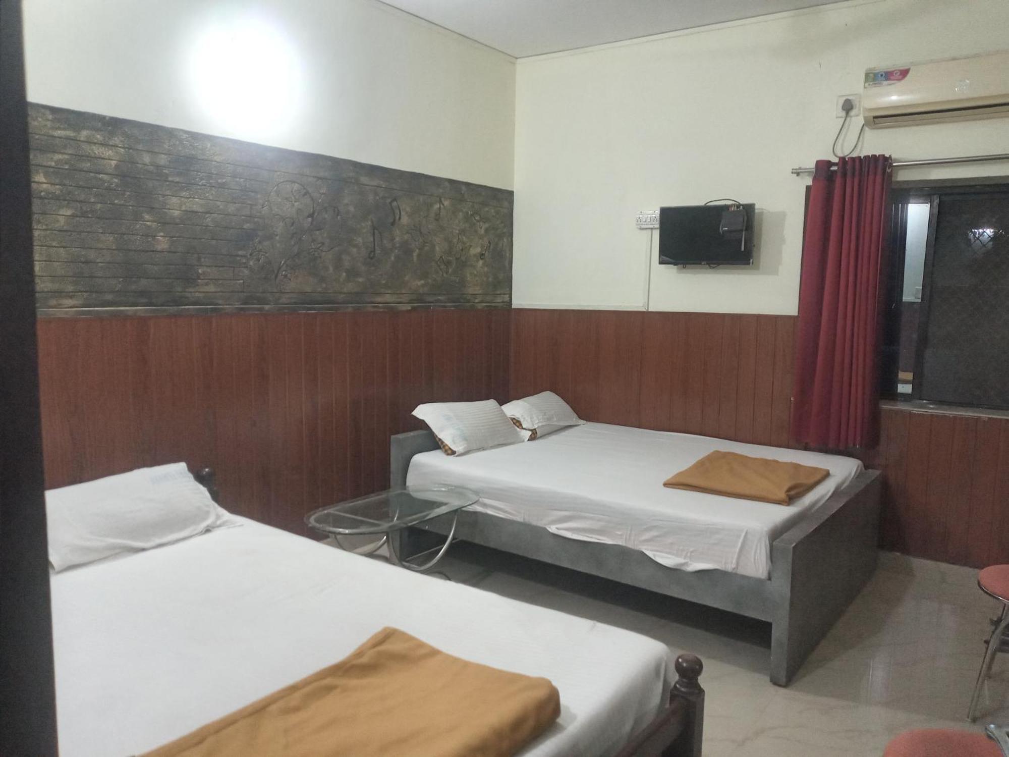 Avanti Inn กูรูวาเยอร์ ภายนอก รูปภาพ