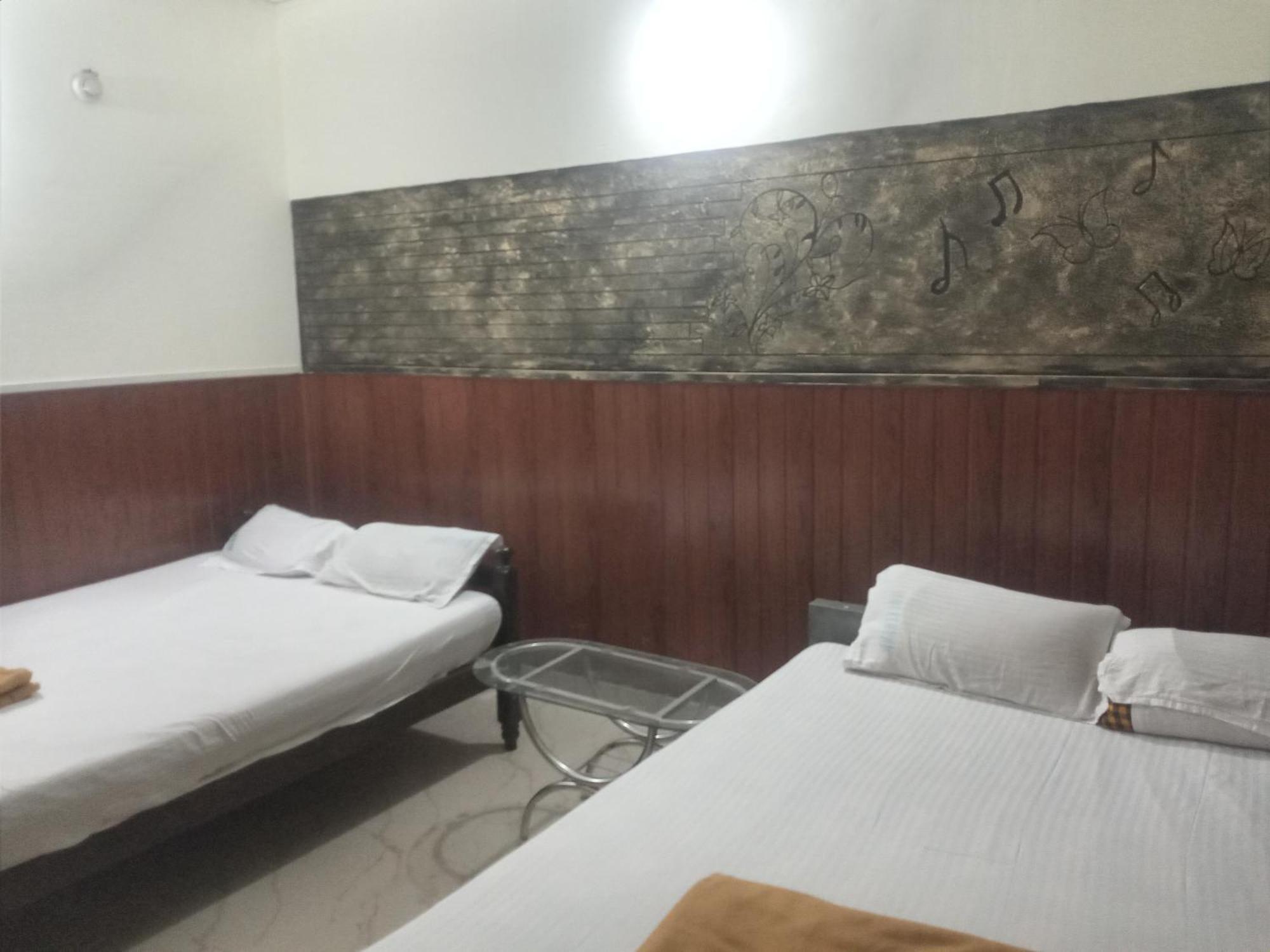 Avanti Inn กูรูวาเยอร์ ภายนอก รูปภาพ
