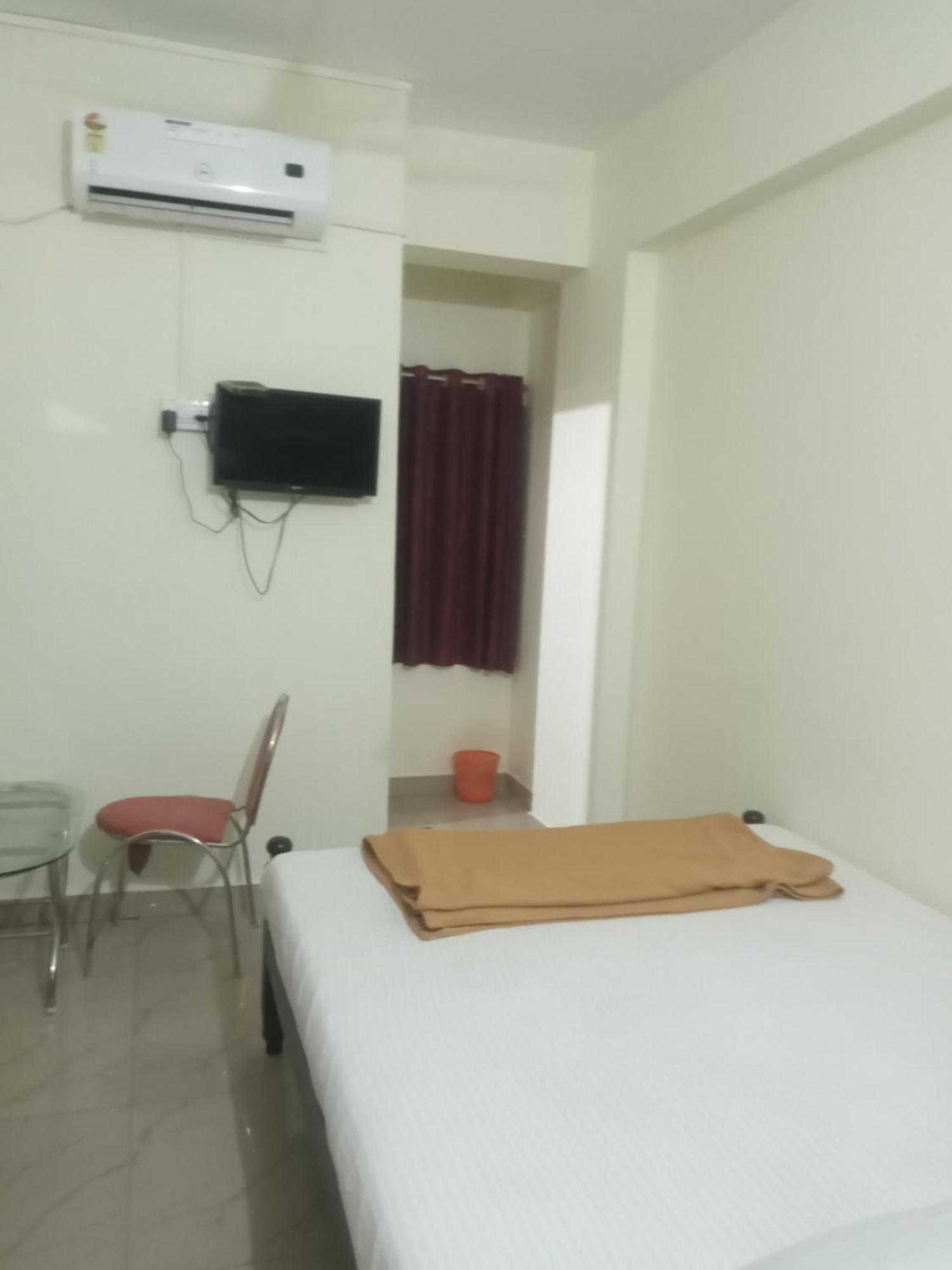 Avanti Inn กูรูวาเยอร์ ภายนอก รูปภาพ