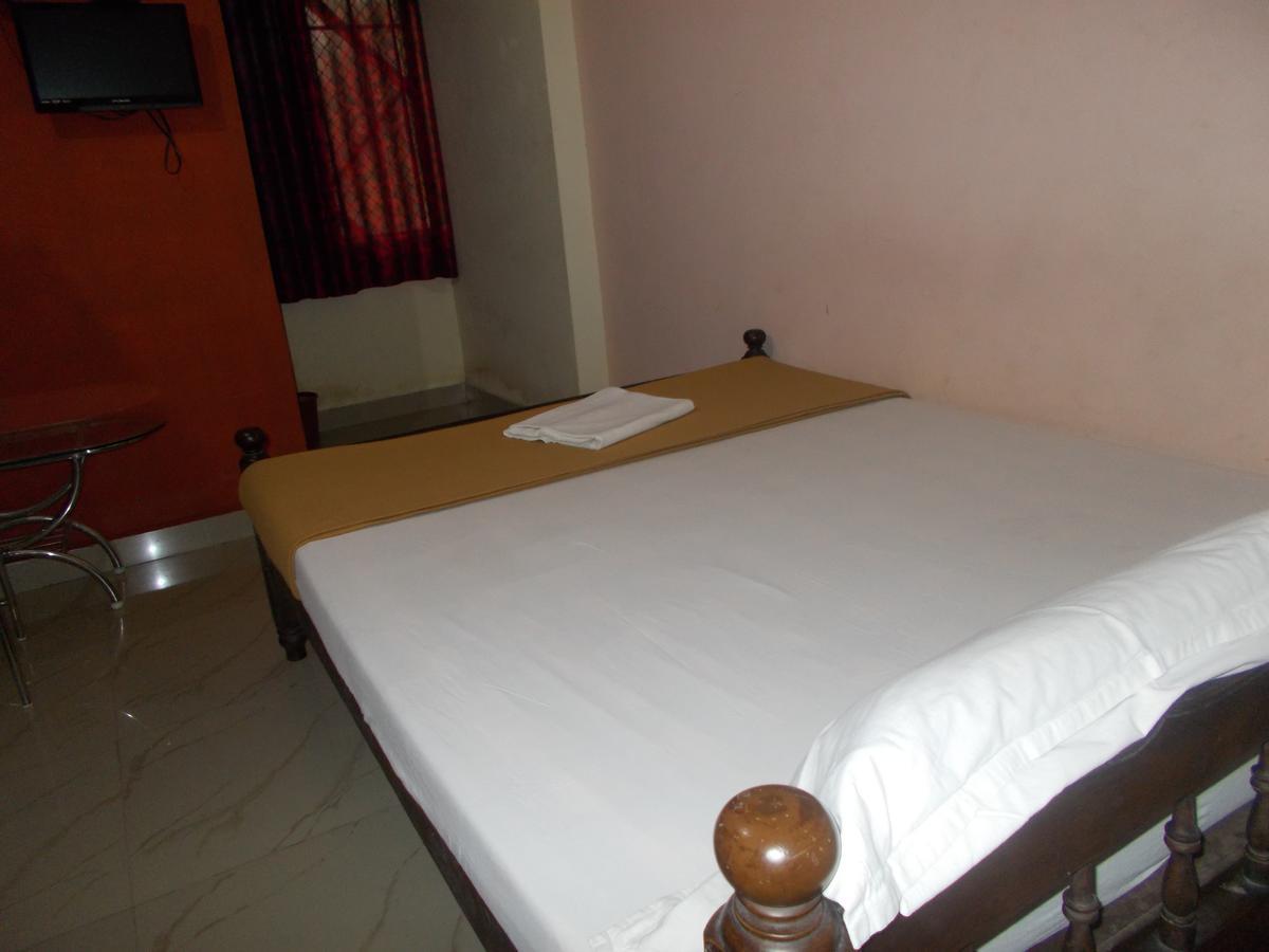 Avanti Inn กูรูวาเยอร์ ภายนอก รูปภาพ