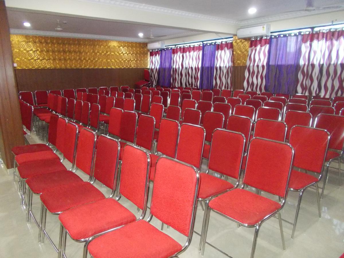 Avanti Inn กูรูวาเยอร์ ภายนอก รูปภาพ