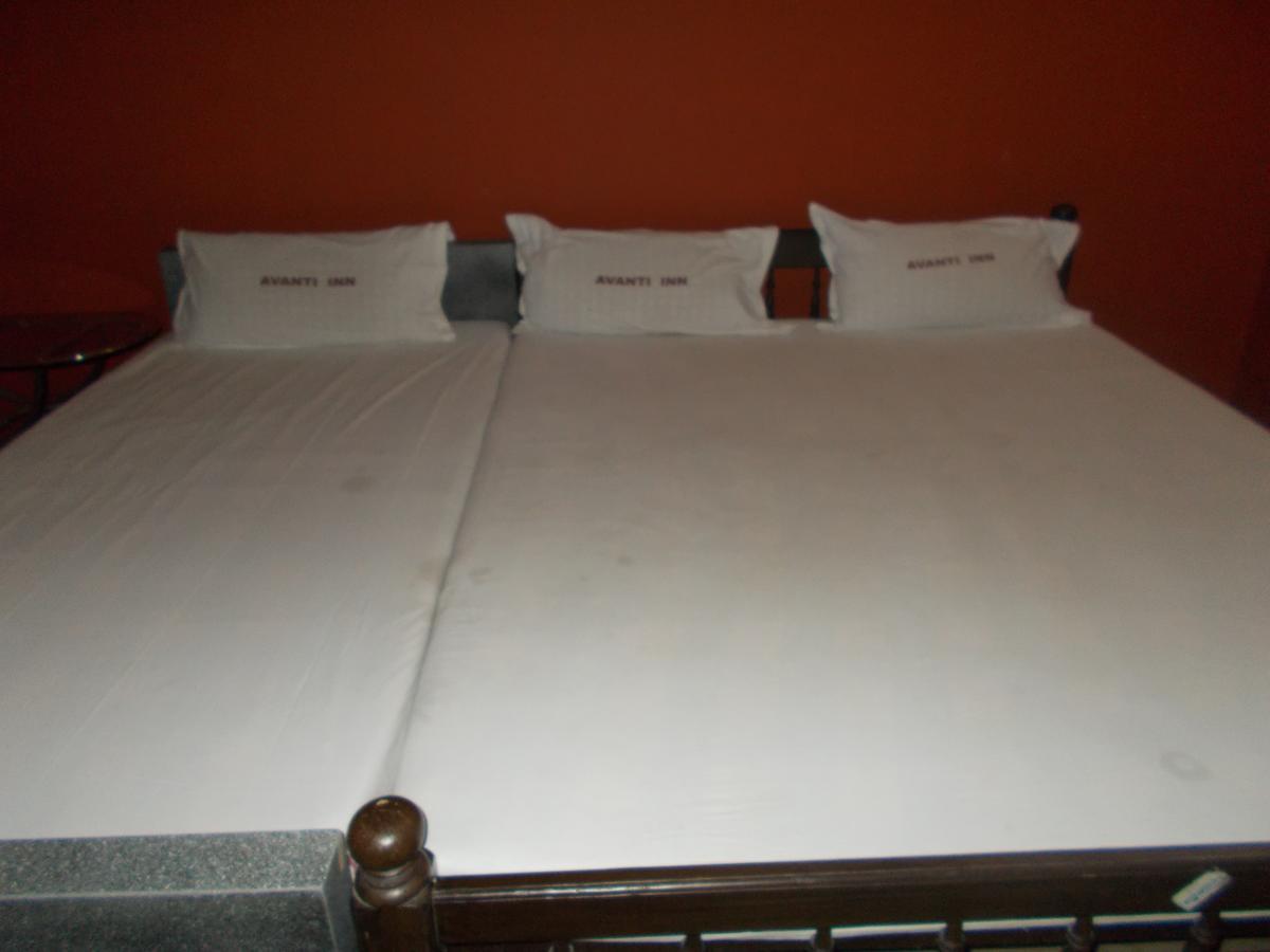 Avanti Inn กูรูวาเยอร์ ภายนอก รูปภาพ