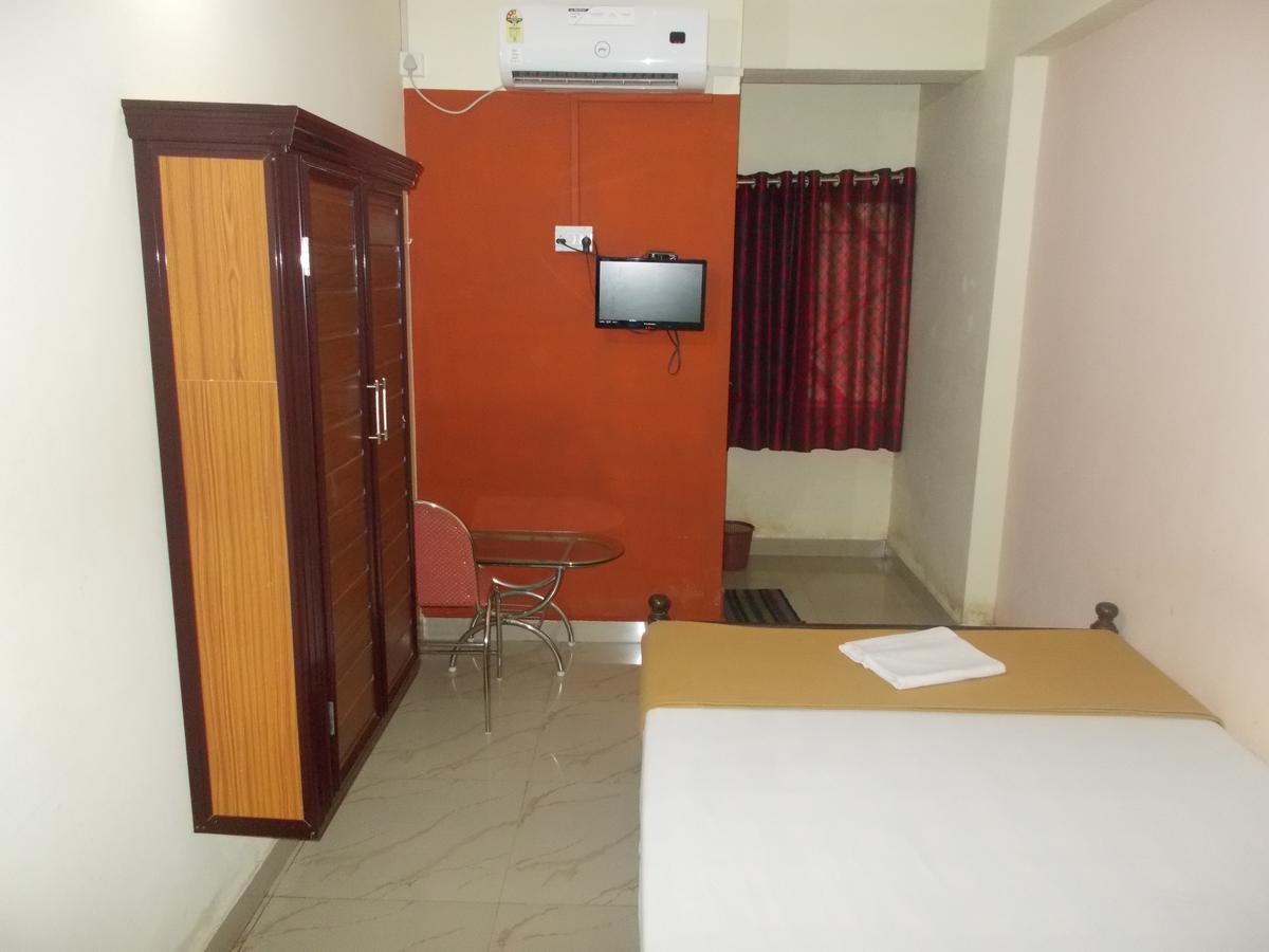 Avanti Inn กูรูวาเยอร์ ภายนอก รูปภาพ